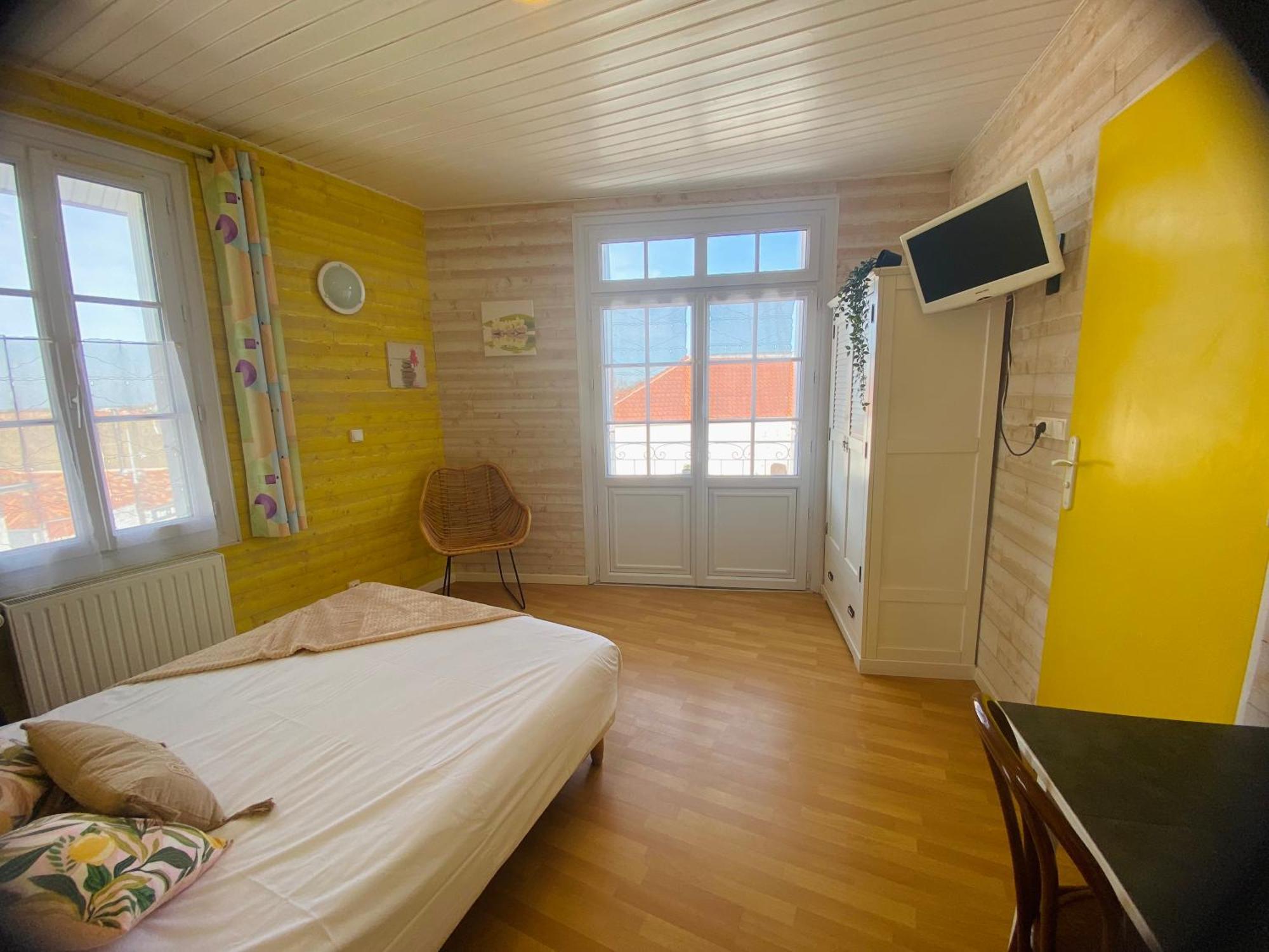 Hotel De L'Atlantique La Tranche-sur-Mer Esterno foto