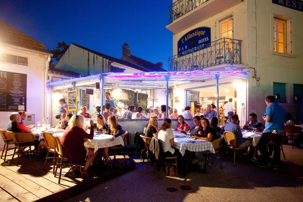 Hotel De L'Atlantique La Tranche-sur-Mer Esterno foto